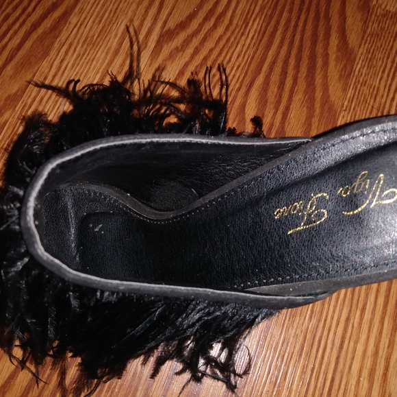 Shoes - Picture 9 of 12